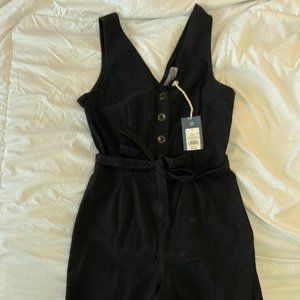 Target Black Universal Thread Jumpsuit - NWT Size 6